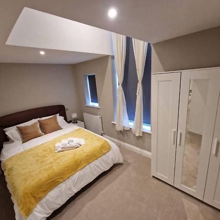 Stunning Newbuilt 3 Bed House Sleeps 9 Villa Edmonton Dış mekan fotoğraf